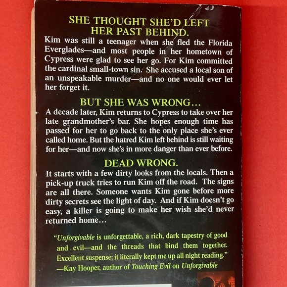 I’ll Be Watching You by Tina Wainscott Softcover 373 Pages - Picture 8 of 16